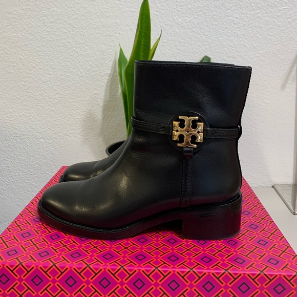 💕🥾 Like New TORY BURCH Miler 45mm Bootie 7M - Picture 2 of 7